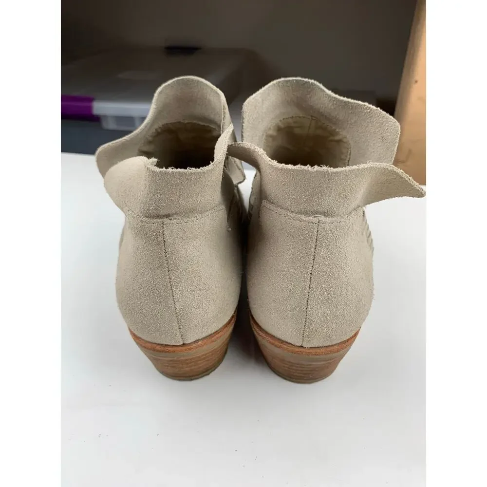 Dolce Vita Beige Suede Booties Slip On Ankle Boots Women's 8 Boho Western